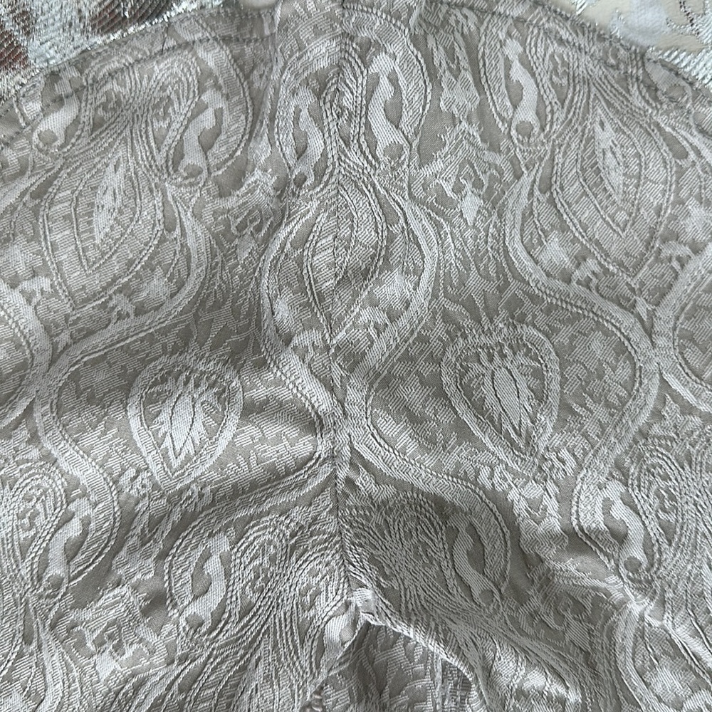 Bryan Lars Beauty Mark designer silver Lamé pants with cream and white flowers - Picture 7 of 11